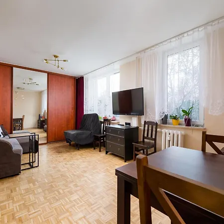 Apartment Zurominska Comfort By Bookinghost *