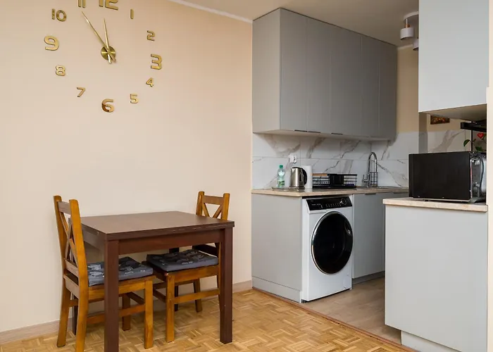 Zurominska Comfort By Bookinghost Warszawa